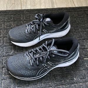 ASICS Gel Kayano Sneaker